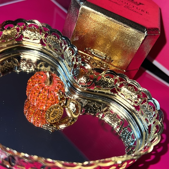Authentic Juicy Couture pave pumpkin charm!🎃 RARE - Picture 6 of 8